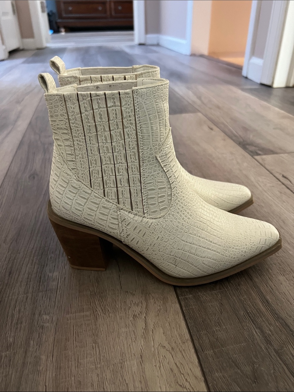 Seven7 Cream Croc-Embossed Block Heel Ankle Boots - Picture 4 of 4